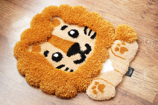Lion - Handcrafted Rug